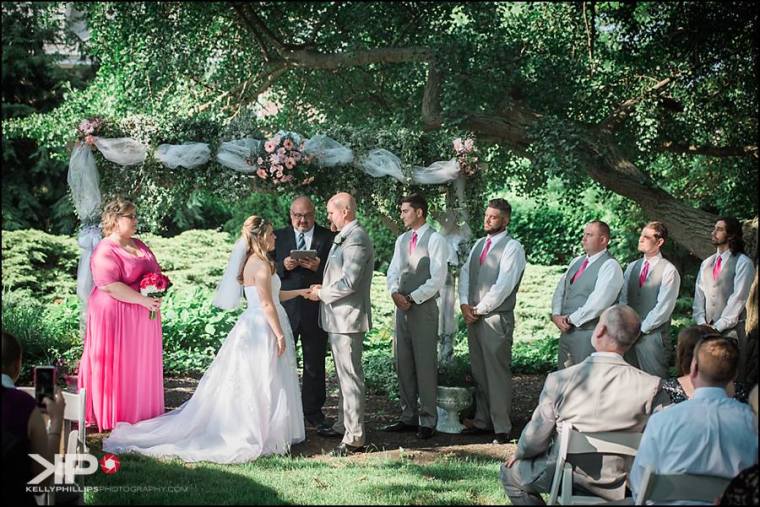 Kelly Phillips Photography University and Whist Club wedding garden